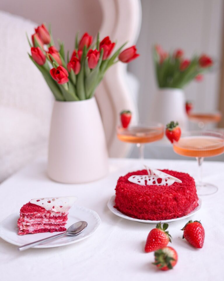 Instagram post from pagarini_bakery. This post is in position 10.